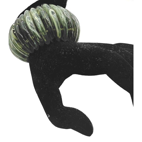 Marbled Green Resin Stretch Cuff Bracelet Chunky Ribbed Bangle Fairycore J-01 - Picture 2 of 7